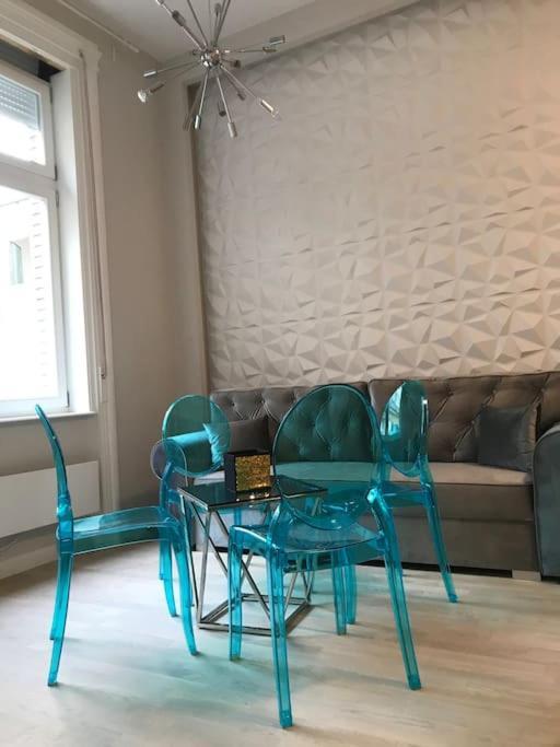 Stylish Apartment Near The River Budapest Esterno foto